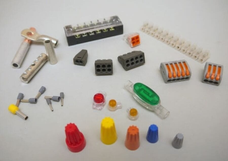 Как выбрать соединительные клеммы для светильников